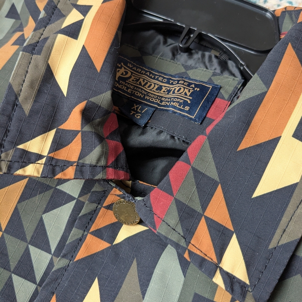 Pendleton Rip-Stop Silverhorn Insulated Southwest… - image 3